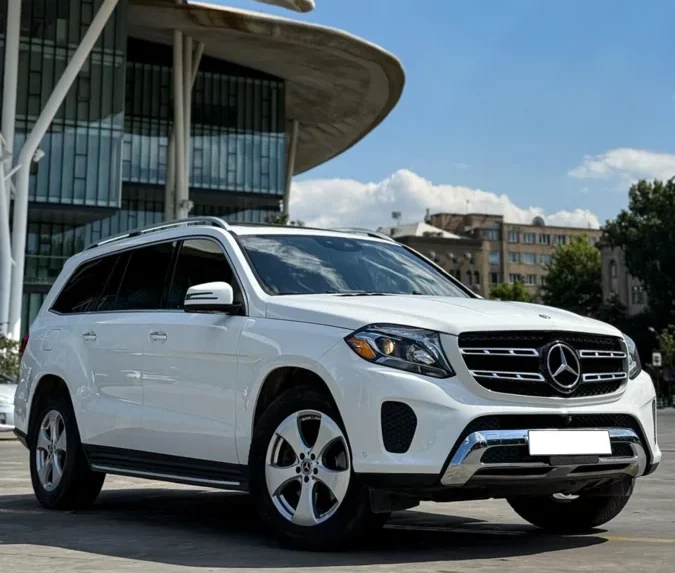 Mercedes-Benz GLS 450 4MATIC