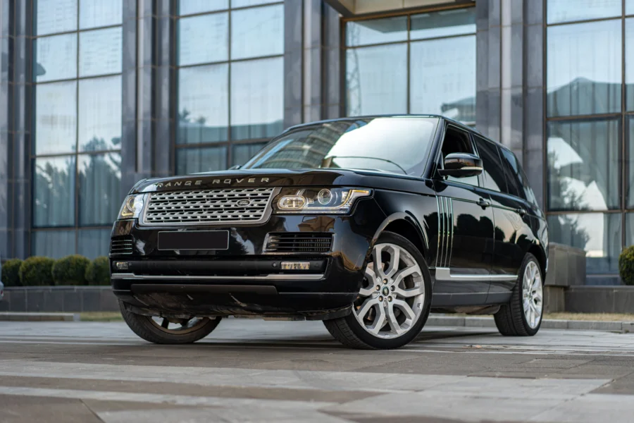 Range Rover Vogue 4.4 Diesel (Autobiography) Silver