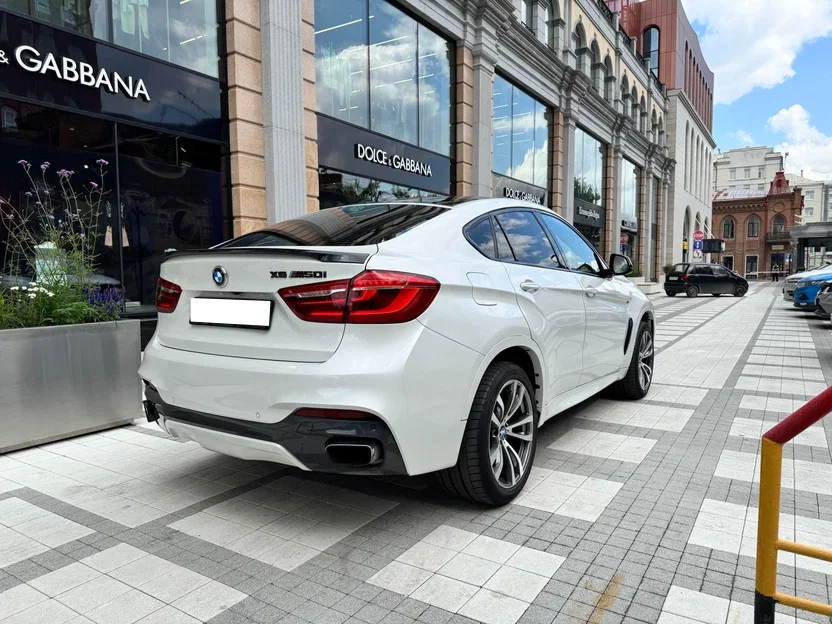 BMW X6