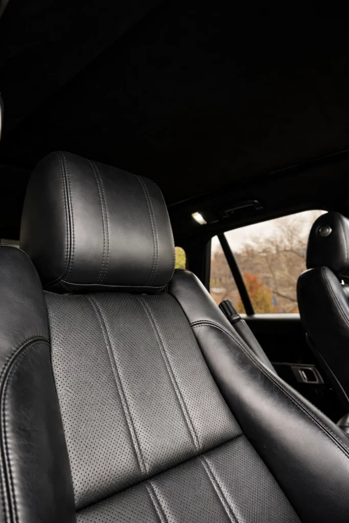 кожаные сидения Range Rover