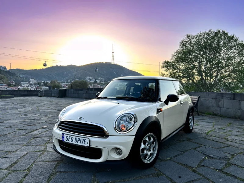 Mini Cooper 3dr One