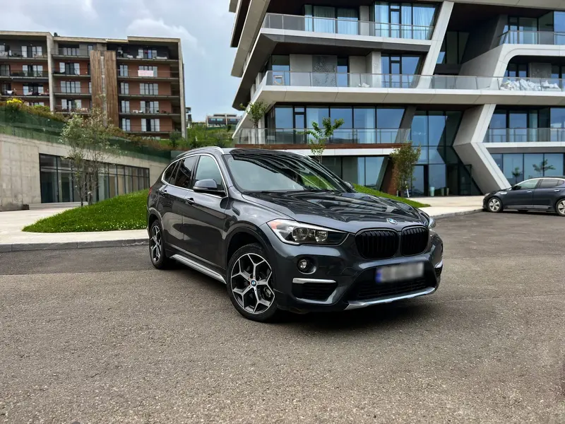 BMW X1
