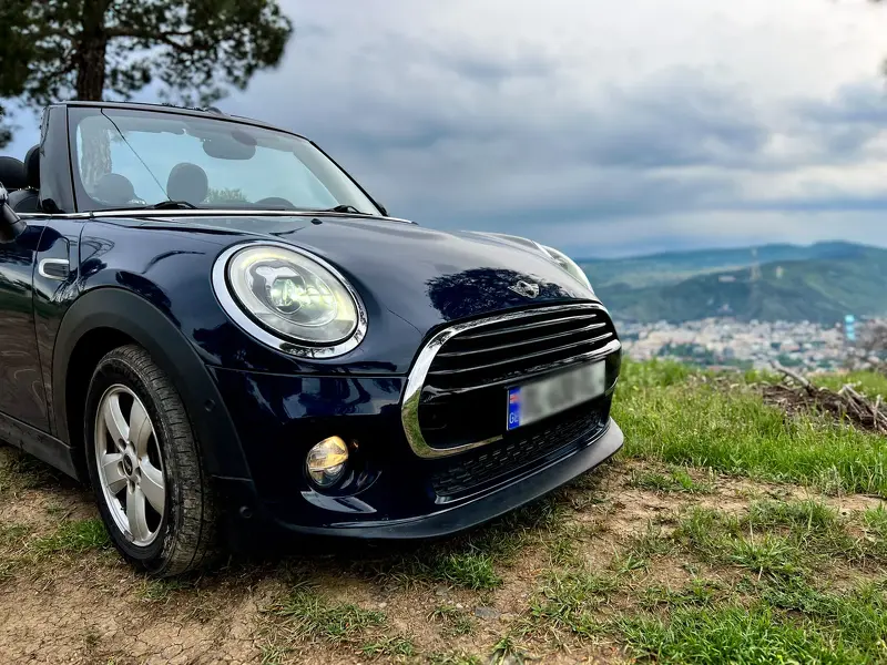 Mini Cabrio Blue