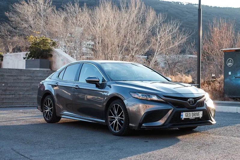 Toyota Camry (ед. 1)