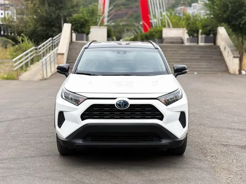 Toyota RAV4 4×4 2021 (ед. 2)